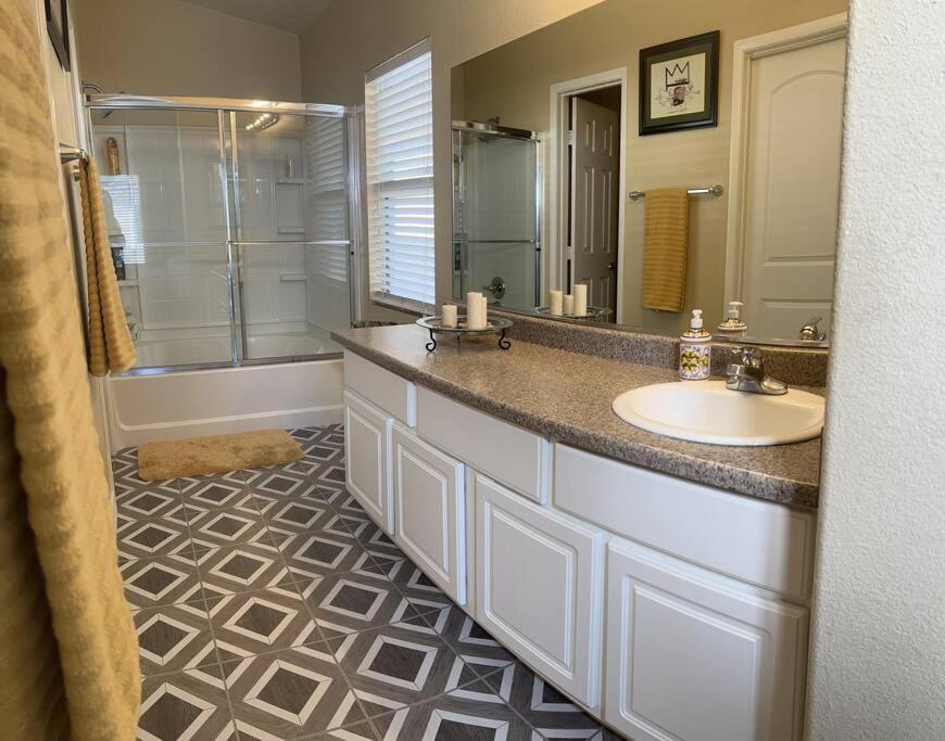 Gorgeous Home Away From Home Las Vegas Exterior foto