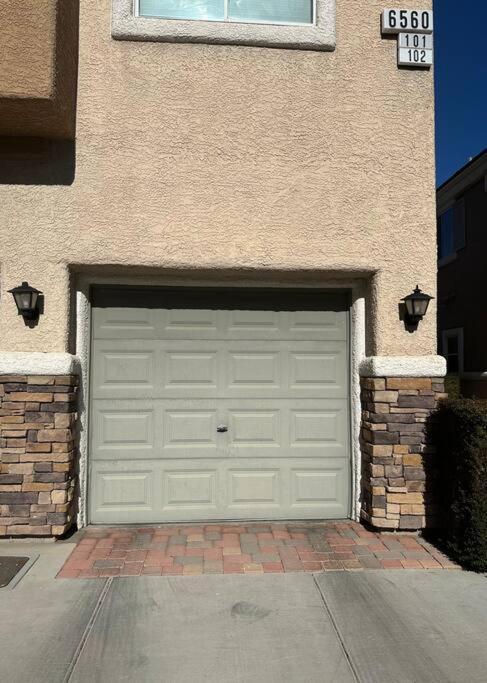 Gorgeous Home Away From Home Las Vegas Exterior foto